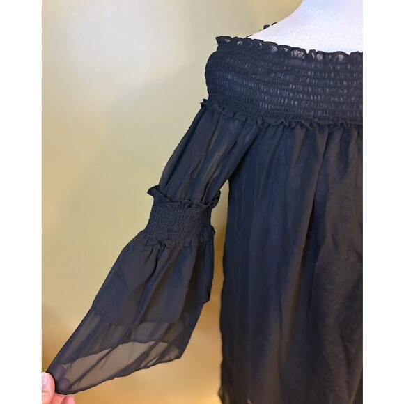 Max Studio Black Off the Shoulder Blouse Tiered Sleeves Size XS NWT - Picture 3 of 7